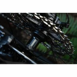 Cassette Shimano Deore 12V M6100 -Magasin de pompe à vélo cassette 12v 10 51 c s m6100 12 deore 3 700x700 1