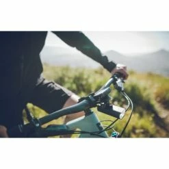 Eclairage Avant Lezyne Macro Drive Drive 1300XL 15 Eclairage Avant Lezyne Macro Drive Drive 1300XL -Magasin de pompe à vélo macro drive 4 700x700 3